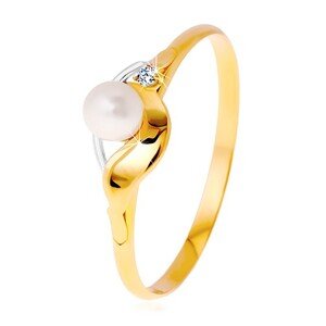 Diamantový prsteň zo 14K zlata, dvojfarebné vlnky, číry briliant a biela perla - Veľkosť: 64 mm