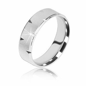 Strieborná obrúčka 925 - vrúbkovaný povrch, lesklé trojuholníkové zárezy, 6 mm - Veľkosť: 56 mm