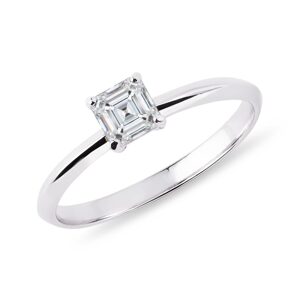 Prsteň z bieleho zlata s diamantom vo výbruse Asscher KLENOTA