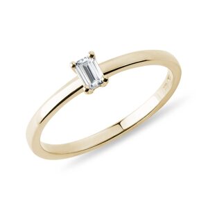 Prsteň zo žltého zlata s diamantom vo výbruse emerald KLENOTA