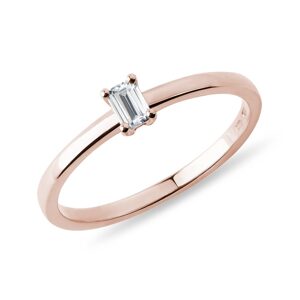 Prsteň z ružového zlata s diamantom vo výbruse emerald KLENOTA