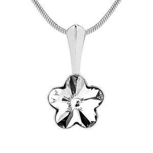 Silvego Strieborný prívesok kvetina so Swarovski® Crystals 10 mm-bezfarebná VSW016P-bezbarvá