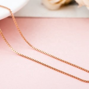 Olivie Ružová 45+5cm BOX strieborná retiazka 4622 Ag 925; ≤2,7 g.