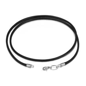 Olivie Čierna šnúrka 64cm so strieborným zapínaním 5848 Ag 925; ≤3 g.